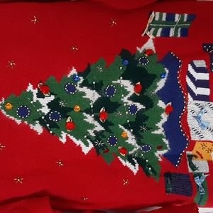 Vintage pull over Christmas tree sweater - S
